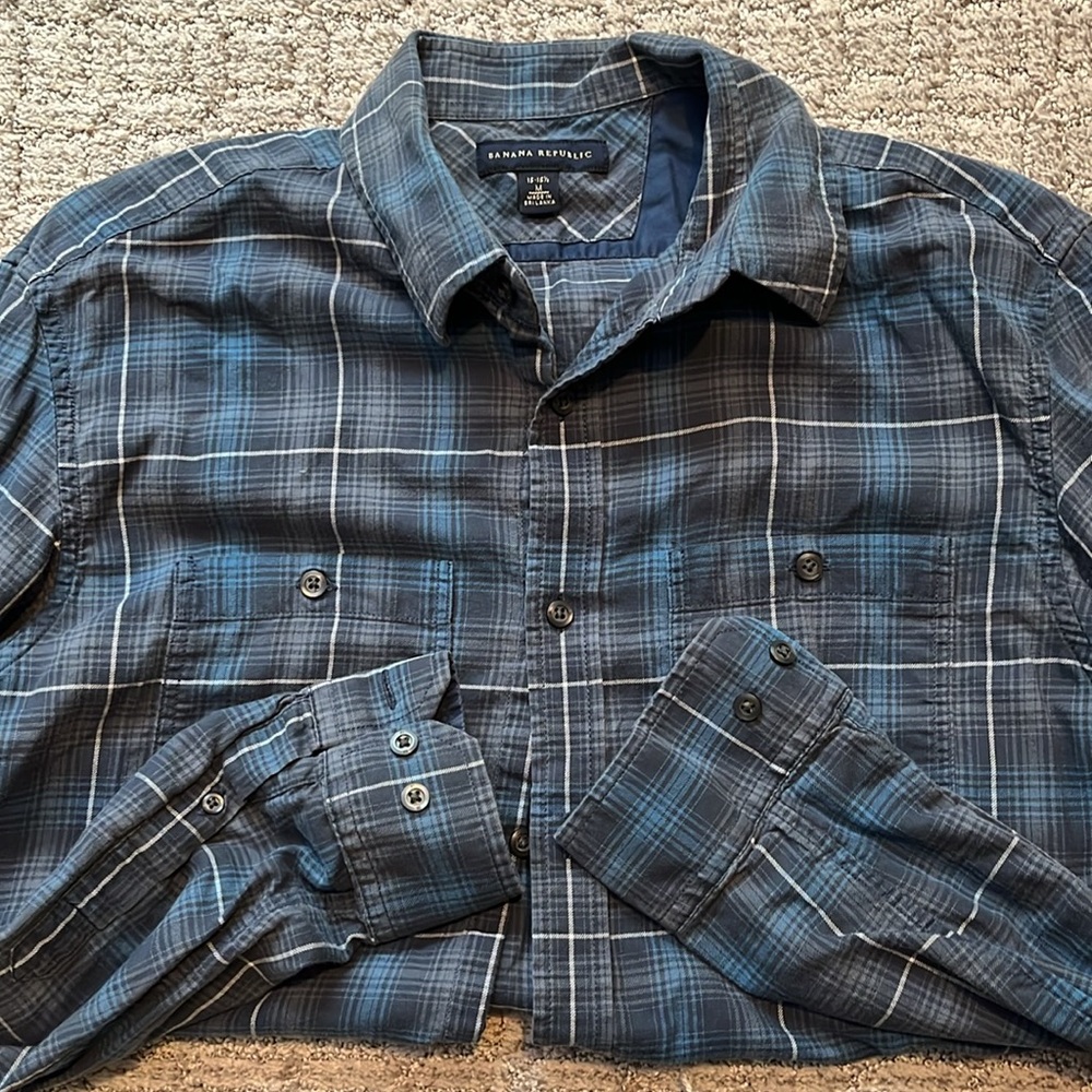 Banana Republic Button Down sz M